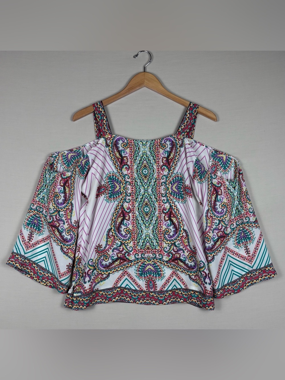 Rose + Olive Paisley Cold Shoulder Boho Blouse Bell Sleeve Top Size Small